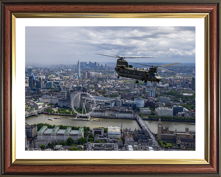 RAF Chinook Helicopter Over London Photo Print - Royal Air Force Aircraft Hampshire Prints 10 x 8 Classic Frame Yes