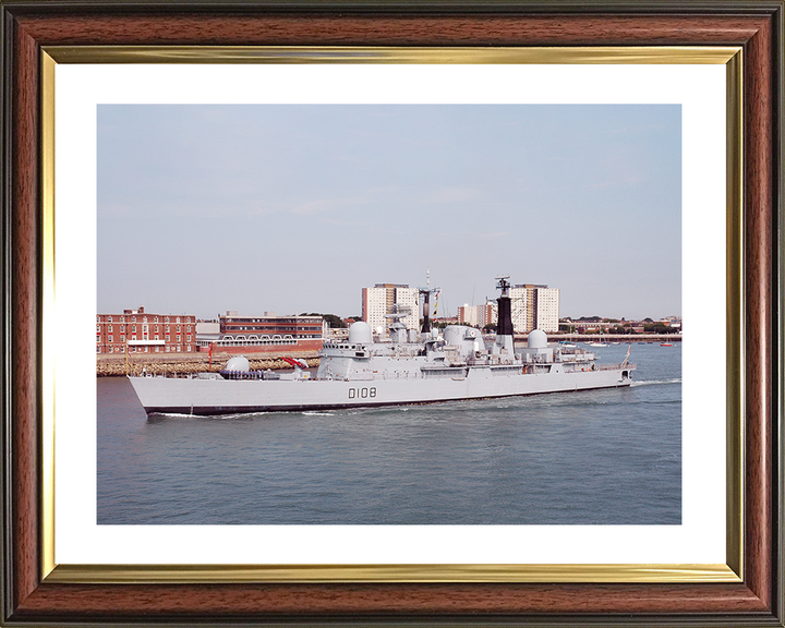 HMS Cardiff (D108) Royal Navy Type 42 Destroyer Leaving Portsmouth Photo Print Wall Art Decor Posters, Prints, & Visual Artwork Hampshire Prints 10 x 8 Classic Frame Yes