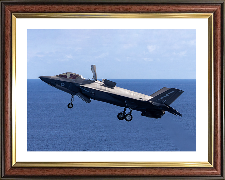 F-35B Lighting Jet Takeoff Aug 2025 Photo Print - Royal Navy Aircraft Posters, Prints, & Visual Artwork Hampshire Prints 10 x 8 Classic Frame Yes