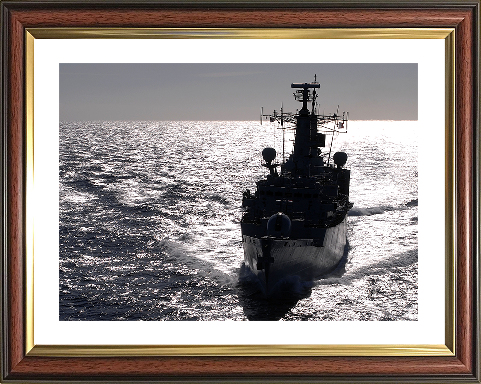 HMS Campbeltown (F86) Royal Navy Type 22 Frigate Silhouette Photo Print Wall Art Decor Posters, Prints, & Visual Artwork Hampshire Prints 10 x 8 Classic Frame Yes