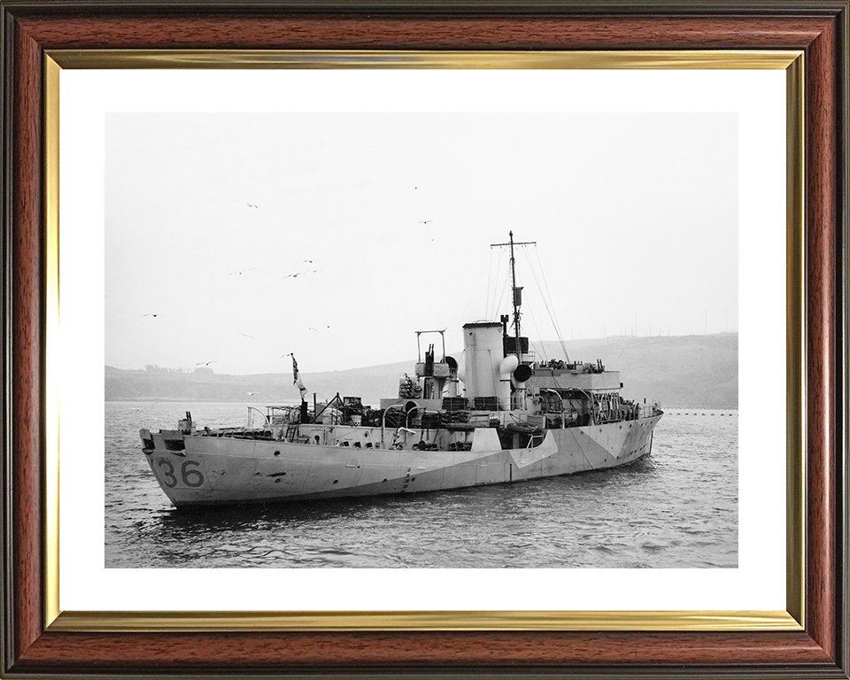 HMS Clematis (K36) Royal Navy Flower Class Corvette Starboard Quarter Photo Print Wall Art Decor Posters, Prints, & Visual Artwork Hampshire Prints 10 x 8 Classic Frame Yes