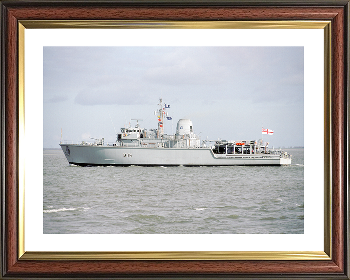 HMS Dulverton (M35) Royal Navy Hunt Class Mine Warfare Vessel Port Beam View Photo Print Wall Art Decor Posters, Prints, & Visual Artwork Hampshire Prints 10 x 8 Classic Frame Yes