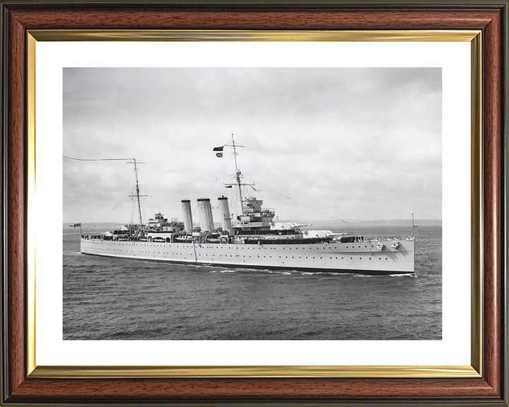 HMS Cornwall (56) Royal Navy County Class Heavy Cruiser Starboard View Photo Print Wall Art Decor Posters, Prints, & Visual Artwork Hampshire Prints 10 x 8 Classic Frame Yes