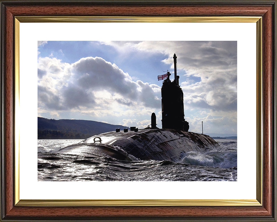 HMS Superb S109 Royal Navy Swiftsure class Submarine Photo Print or Framed Print - Hampshire Prints