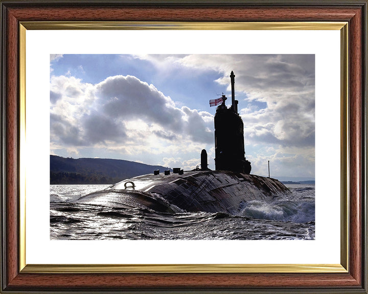 HMS Superb S109 Submarine | Photo Print | Framed Print | Swiftsure Class | Royal Navy Hampshire Prints