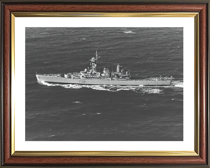 HMS Naiad (F39) Photo Print - Atlantic Sea 1978 - Royal Navy Leander Class Frigate Hampshire Prints 10 x 8 Classic Frame Yes