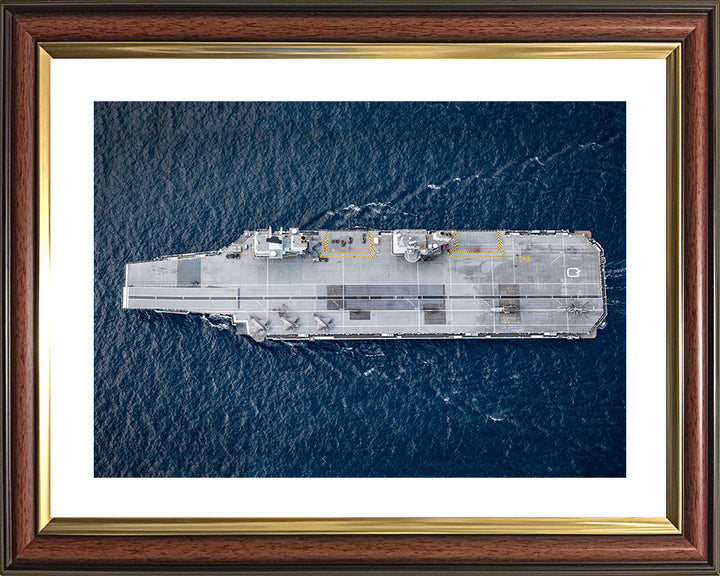 HMS Queen Elizabeth R08 | Photo Print | Framed Print | Queen Elizabeth Class | Aircraft Carrier | Royal Navy Hampshire Prints