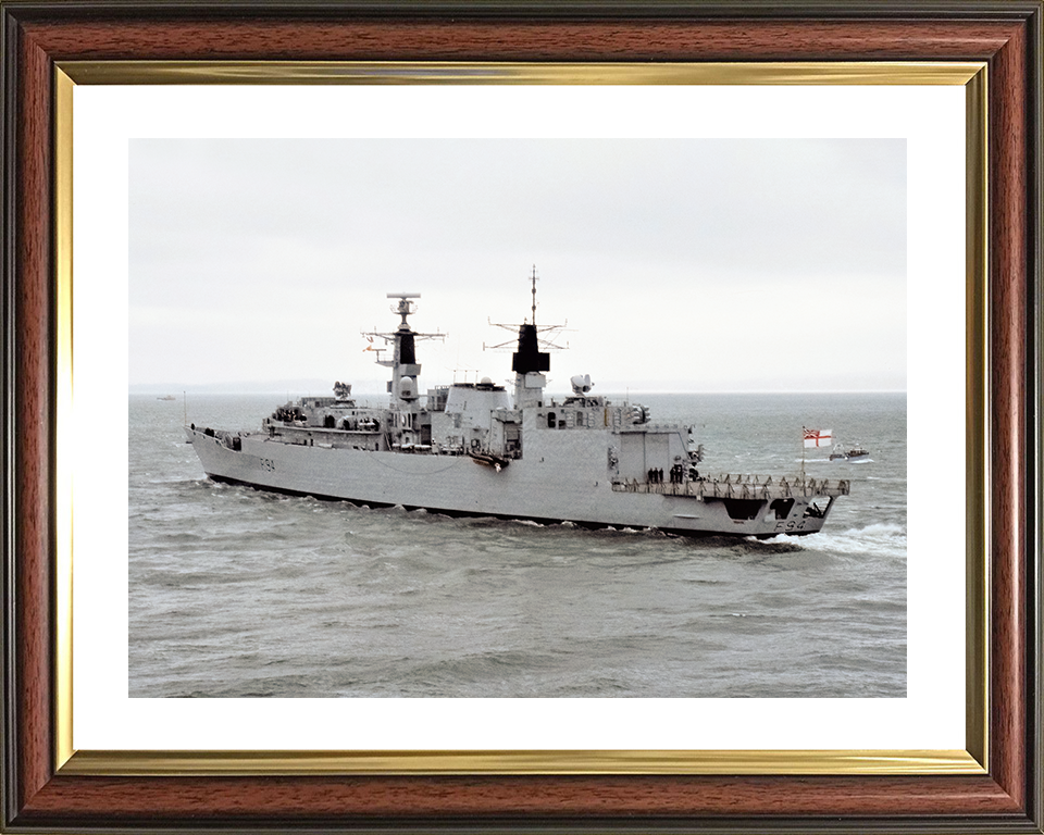 HMS Brave (F94) Royal Navy Type 22 Frigate In The English Channel Photo Print Wall Art Decor Posters, Prints, & Visual Artwork Hampshire Prints 10 x 8 Classic Frame Yes
