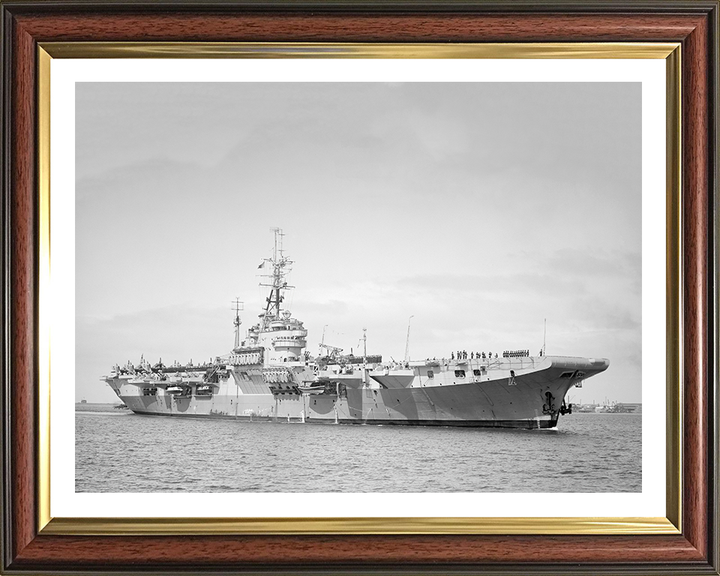 HMS Glory R62 | Photo Print | Framed Print | Colossus Class | Aircraft Carrier | Royal Navy Hampshire Prints
