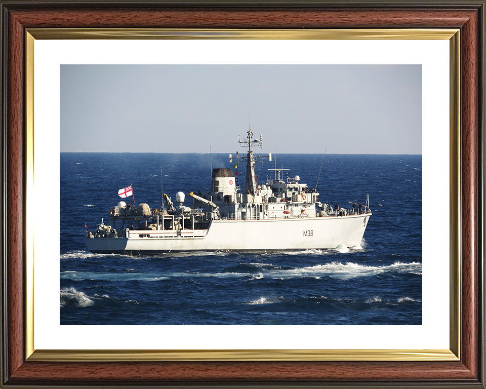 HMS Atherstone (M38) Royal Navy Hunt Class Mine Vessel Warfare Vessel At Sea Photo Print Wall Art Decor Posters, Prints, & Visual Artwork Hampshire Prints 10 x 8 Classic Frame Yes