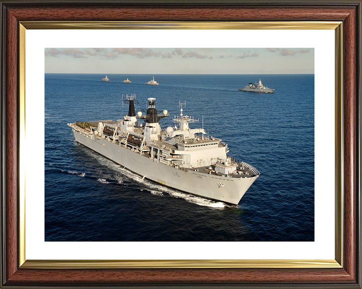 HMS Bulwark (L15) Royal Navy Albion Class Amphibious Ship Task Group Photo Print Wall Art Decor Posters, Prints, & Visual Artwork Hampshire Prints 10 x 8 Classic Frame Yes