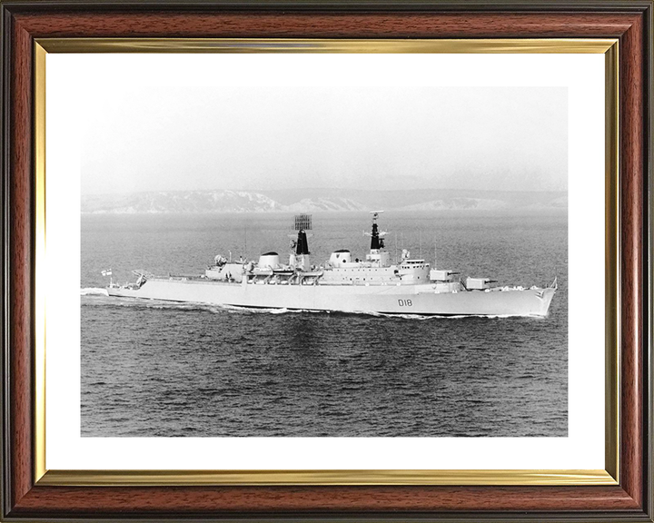 HMS Antrim (D18) Royal Navy County Class Destroyer Underway Photo Print Wall Art Decor Posters, Prints, & Visual Artwork Hampshire Prints 10 x 8 Classic Frame Yes