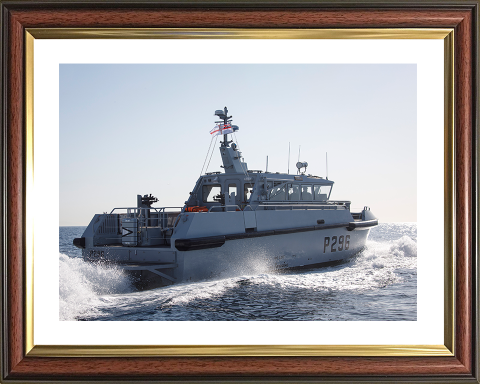HMS Dagger (P296) Royal Navy Cutlass Class Patrol Vessel At Sea Photo Print Wall Art Decor Posters, Prints, & Visual Artwork Hampshire Prints 10 x 8 Classic Frame Yes