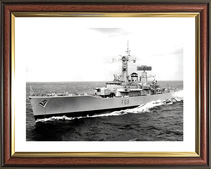 HMS Bacchante (F69) Royal Navy Leander Class Frigate Underway Photo Print Wall Art Decor Posters, Prints, & Visual Artwork Hampshire Prints 10 x 8 Classic Frame Yes