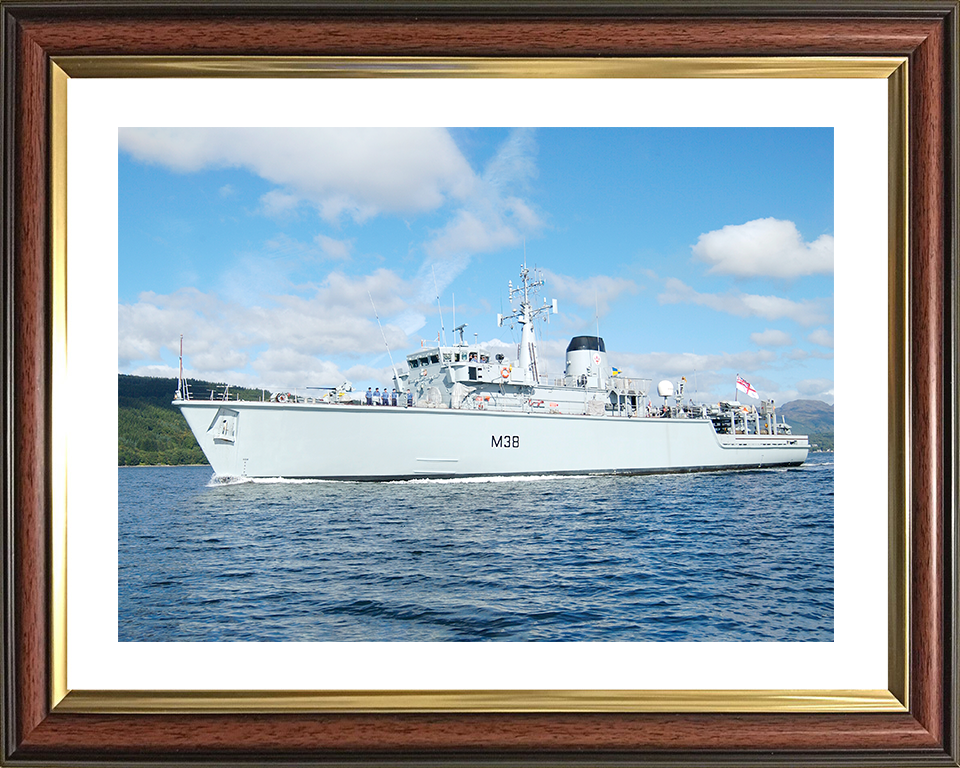HMS Atherstone (M38) Royal Navy Hunt Class Mine Warfare Vessel Low Port Side View Photo Print Wall Art Decor Posters, Prints, & Visual Artwork Hampshire Prints 10 x 8 Classic Frame Yes