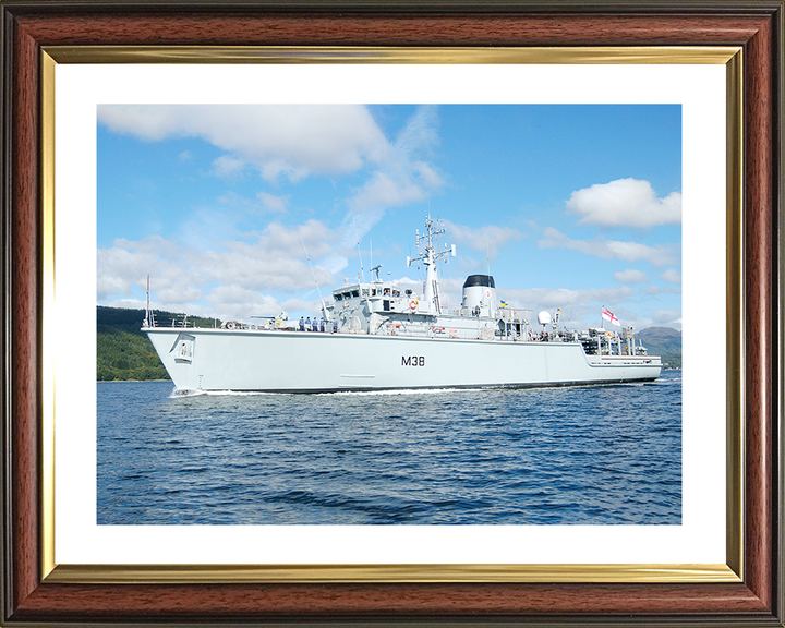 HMS Atherstone (M38) Royal Navy Hunt Class Mine Warfare Vessel Low Port Side View Photo Print Wall Art Decor Posters, Prints, & Visual Artwork Hampshire Prints 10 x 8 Classic Frame Yes