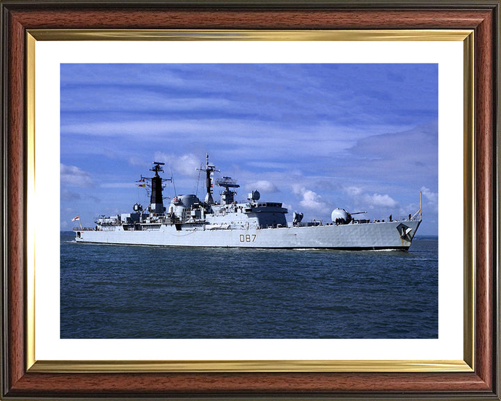 HMS Newcastle (D87) Photo Print - Entering Harbour - Royal Navy Type 42 Destroyer Hampshire Prints 10 x 8 Classic Frame Yes