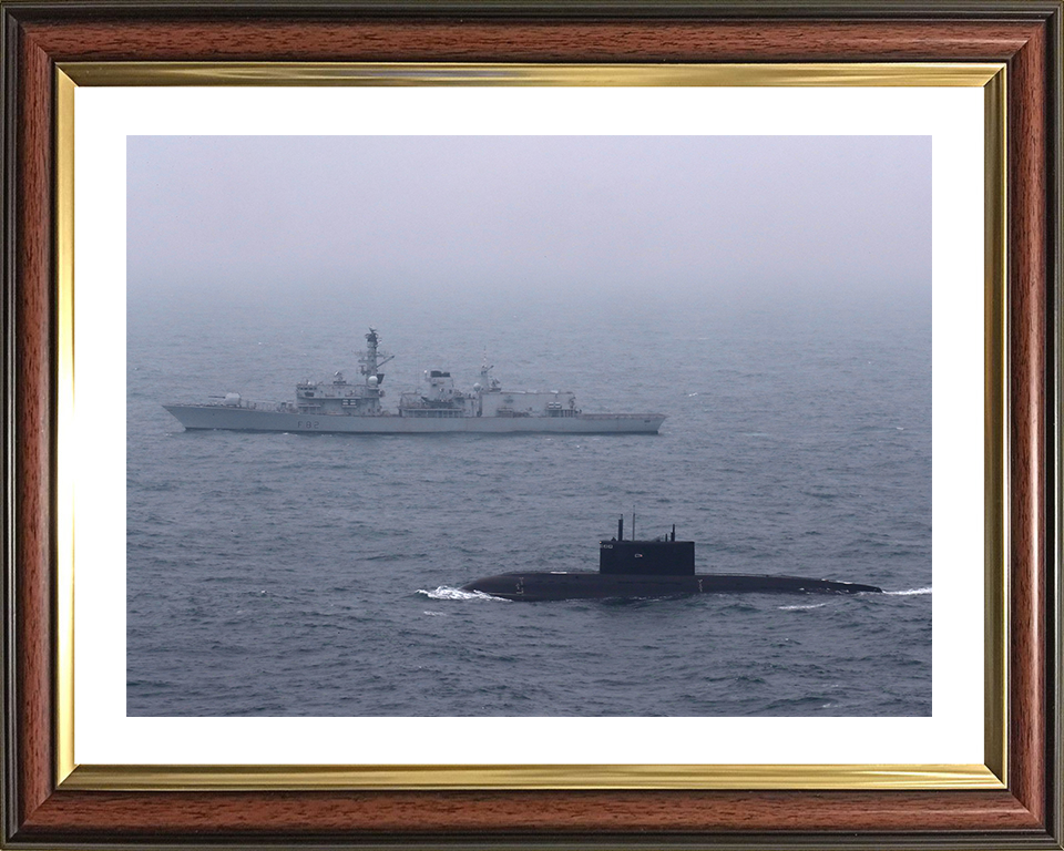 HMS Sutherland (F81) Photo Print - With Russian Submarine - Royal Navy Type 23 Frigate Hampshire Prints 10 x 8 Classic Frame Yes