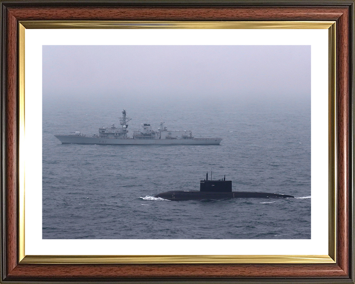 HMS Sutherland (F81) Photo Print - With Russian Submarine - Royal Navy Type 23 Frigate Hampshire Prints 10 x 8 Classic Frame Yes