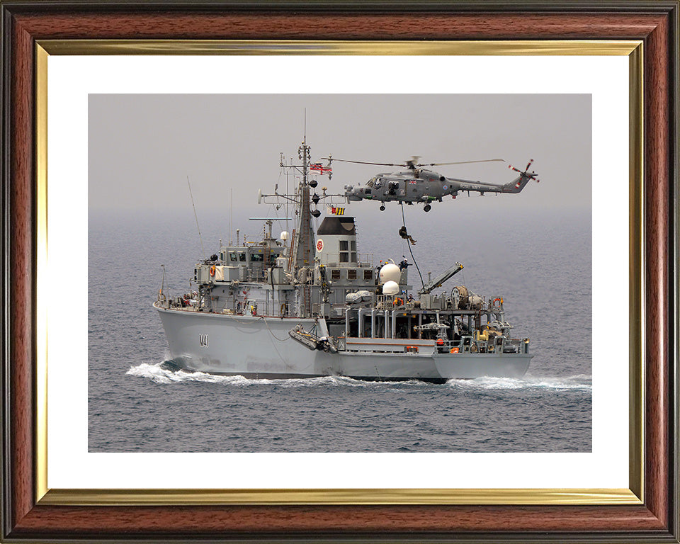 HMS Quorn M41 | Photo Print | Framed Print | Hunt Class | Mine Warfare Vessel | Royal Navy Hampshire Prints