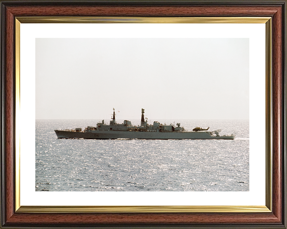 HMS Antrim (D18) Royal Navy County Class Destroyer Port Beam View Photo Print Wall Art Decor Posters, Prints, & Visual Artwork Hampshire Prints 10 x 8 Classic Frame Yes