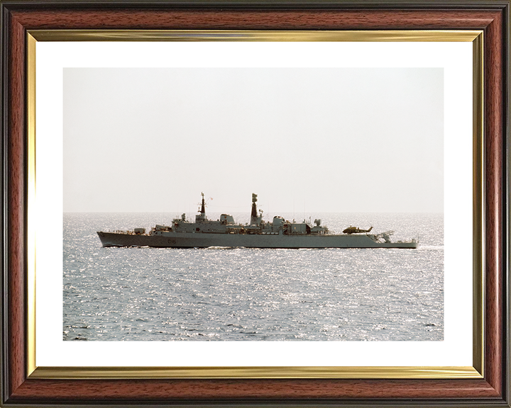 HMS Antrim (D18) Royal Navy County Class Destroyer Port Beam View Photo Print Wall Art Decor Posters, Prints, & Visual Artwork Hampshire Prints 10 x 8 Classic Frame Yes