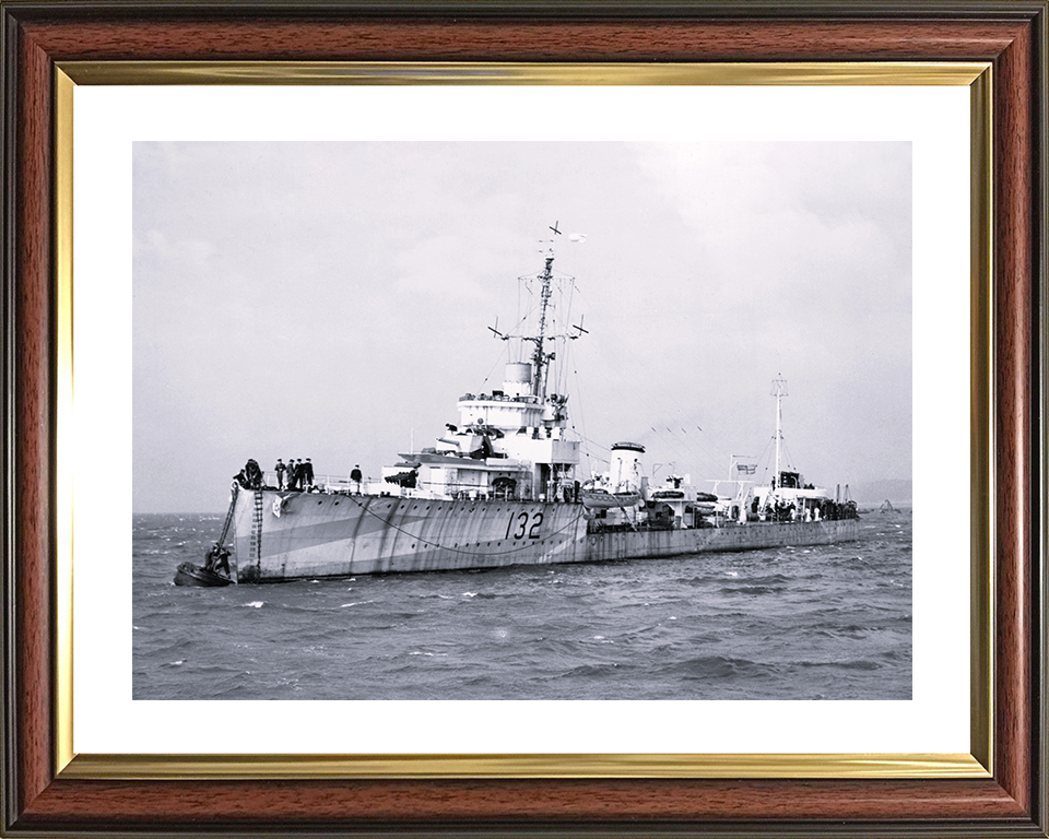 HMS Versatile (I32) Photo Print - At a Buoy 1943 - Royal Navy Admiralty V Class Destroyer Posters, Prints, & Visual Artwork Hampshire Prints 10 x 8 Classic Frame Yes