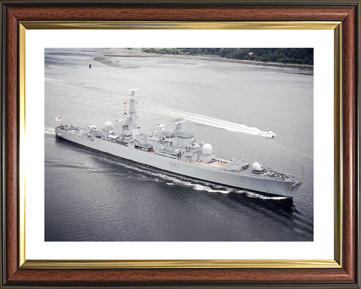 HMS Bristol (D23) Royal Navy Type 82 Destroyer Entering Harbour Photo Print Wall Art Decor Posters, Prints, & Visual Artwork Hampshire Prints 10 x 8 Classic Frame Yes