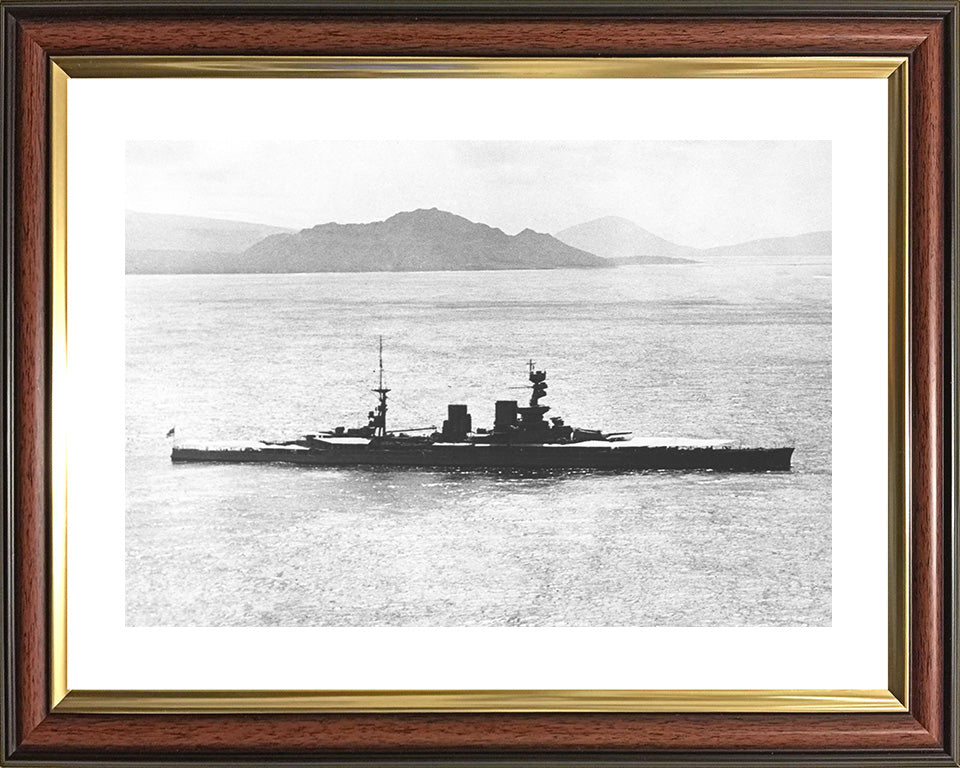 HMS Repulse (1916) Photo Print - At Sea - Royal Navy Renown Class Battlecruiser Hampshire Prints 10 x 8 Classic Frame Yes