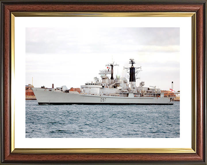 HMS Edinburgh (D97) Royal Navy Type 42 Destroyer Low Port Side View Photo Print Wall Art Decor Posters, Prints, & Visual Artwork Hampshire Prints 10 x 8 Classic Frame Yes