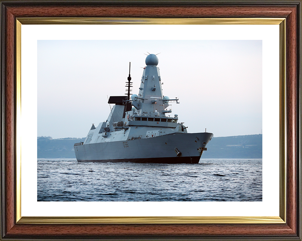 HMS Defender (D36) Royal Navy Type 45 Destroyer Low Starboard Side View Photo Print Wall Art Decor Posters, Prints, & Visual Artwork Hampshire Prints 10 x 8 Classic Frame Yes