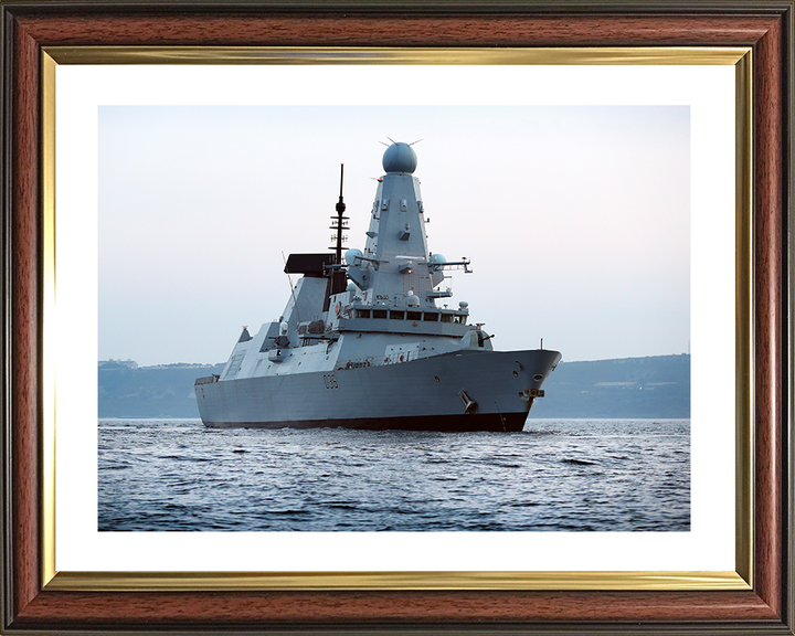 HMS Defender (D36) Royal Navy Type 45 Destroyer Low Starboard Side View Photo Print Wall Art Decor Posters, Prints, & Visual Artwork Hampshire Prints 10 x 8 Classic Frame Yes