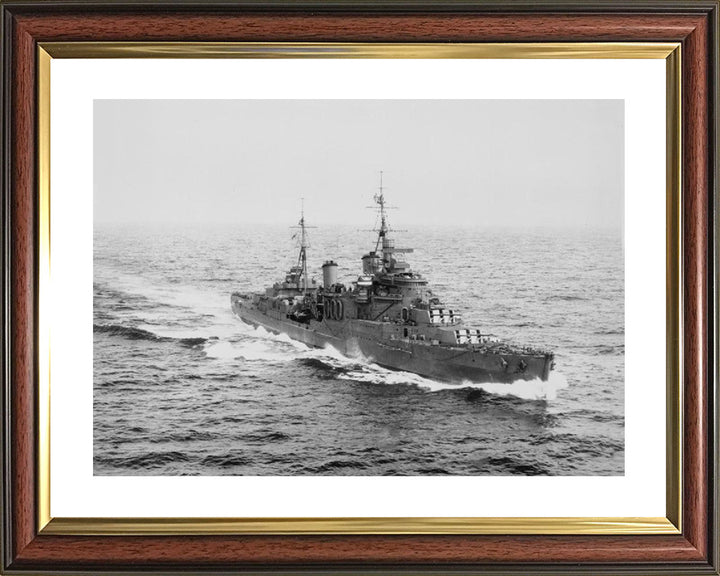 HMS Manchester (15) Royal Navy Town class light cruiser Photo Print or Framed Print - Hampshire Prints