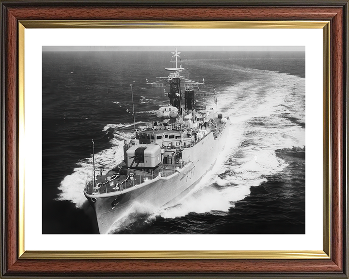 HMS Jaguar (F37) Photo Print - At Sea 1963 - Royal Navy Leopard Class Frigate Hampshire Prints 10 x 8 Classic Frame Yes