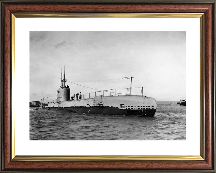 HMS Seahorse (98S) Photo Print - Starboard View - Royal Navy S Class Submarine Hampshire Prints 10 x 8 Classic Frame Yes