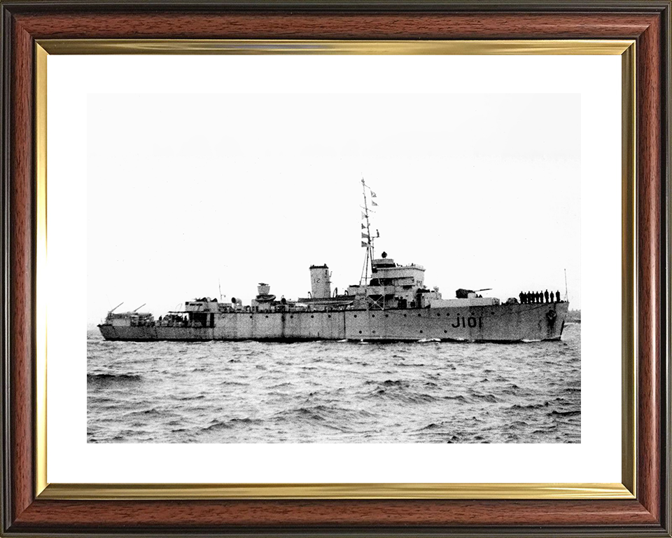 HMS Albacore (J101) Photo Print - At Sea 1944 - Royal Navy Algerine Class Minesweeper Posters, Prints, & Visual Artwork Hampshire Prints 10 x 8 Classic Frame Yes
