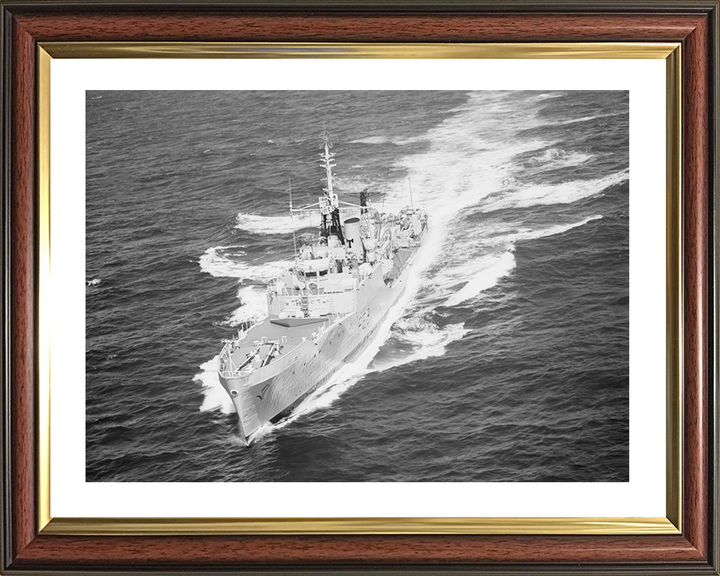 HMS Malcolm (F88) Photo Print - At Sea - Royal Navy Blackwood Class Frigate Hampshire Prints 11.7 x 8.3 (A4) Classic Frame Yes