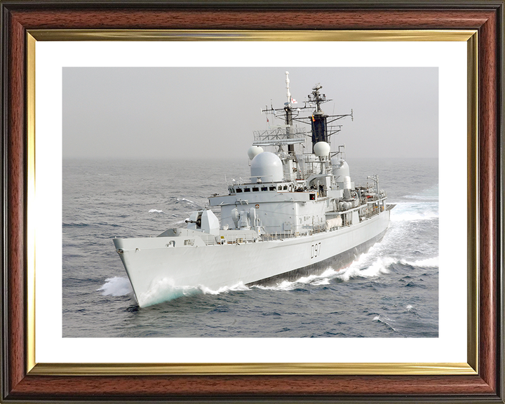 HMS Edinburgh (D97) Royal Navy Type 42 Destroyer At Sea Photo Print Wall Art Decor Posters, Prints, & Visual Artwork Hampshire Prints 10 x 8 Classic Frame Yes