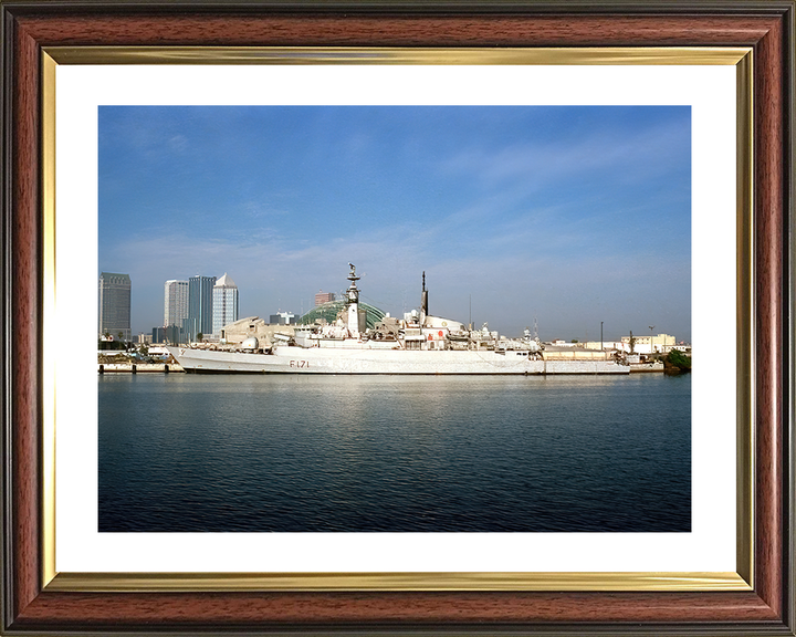 HMS Active (F171) Royal Navy Type 21 Frigate Photo Print Alongside Warship Wall Art Posters, Prints, & Visual Artwork Hampshire Prints 10 x 8 Classic Frame Yes