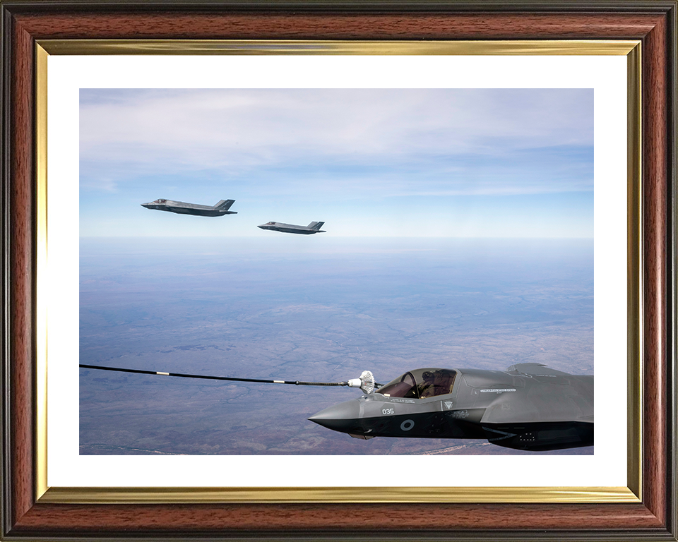RAF F-35B Lightening II Air to Air Refuelling Photo Print - Royal Air Force Aircraft Hampshire Prints 10 x 8 Classic Frame Yes