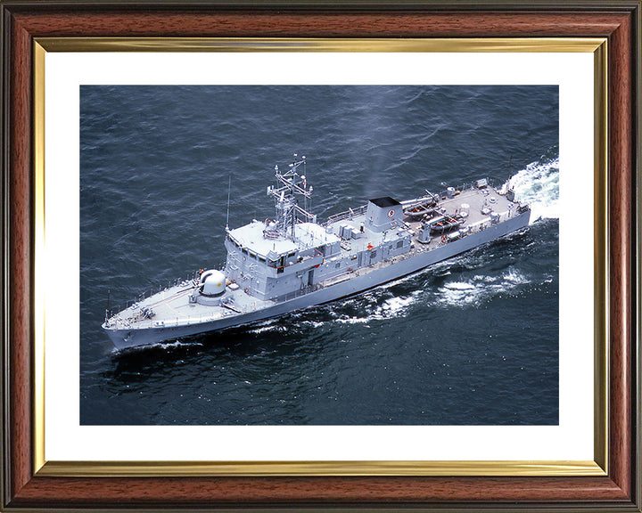 HMS Swift P243 Royal Navy Peacock Class Patrol Vessel Photo Print or Framed Print - Hampshire Prints