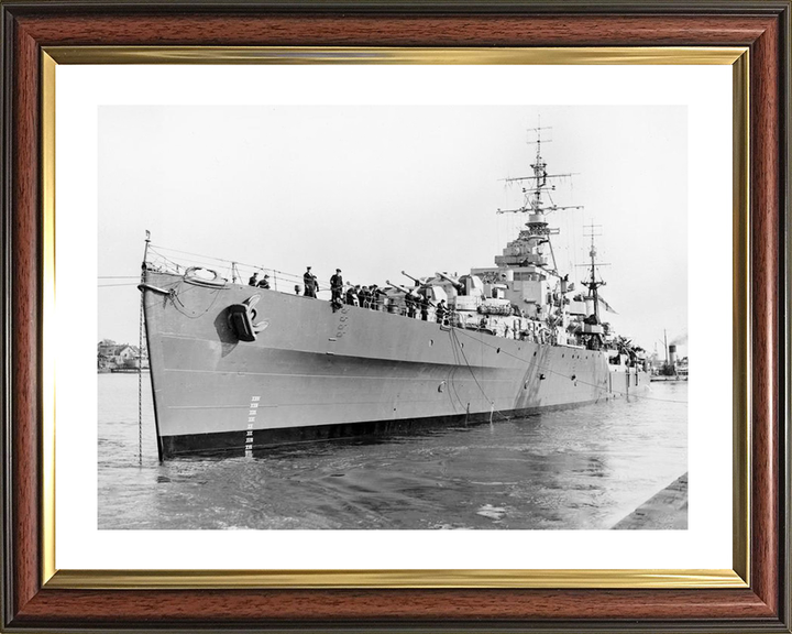 HMS Black Prince (81) Royal Navy Dido Class Cruiser Coming Alongside Photo Print Wall Art Decor Posters, Prints, & Visual Artwork Hampshire Prints 10 x 8 Classic Frame Yes