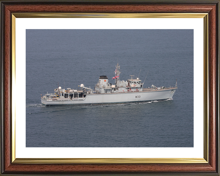HMS Brocklesby (M33) Photo Print - At Sea 2020 - Royal Navy Hunt Class Mine Warfare Vessel Hampshire Prints 10 x 8 Classic Frame Yes