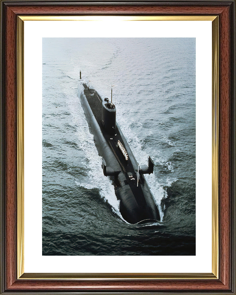 HMS Resolution S22 Submarine | Photo Print | Framed Print | Resolution Class | Royal Navy Hampshire Prints