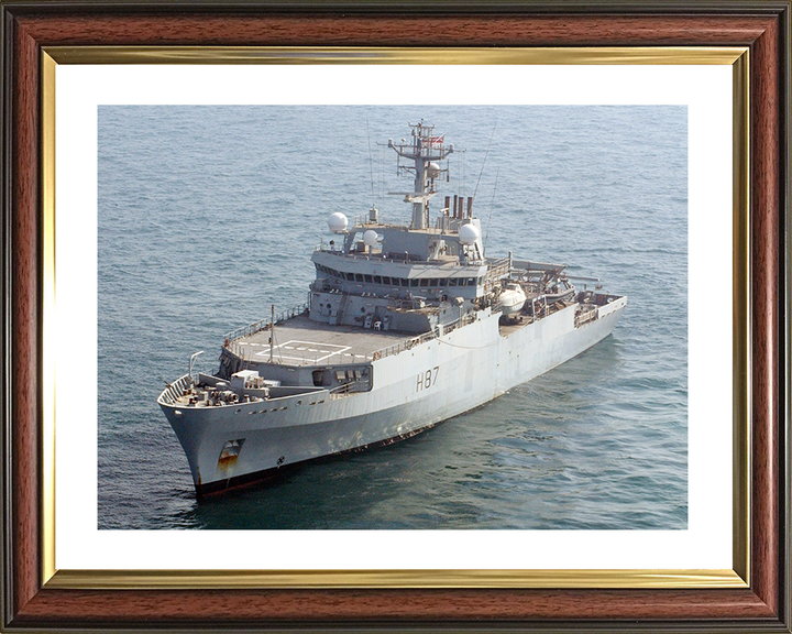 HMS Echo (H87) Royal Navy Echo Class Survey Vessel High Port Bow View Photo Print Wall Art Decor Posters, Prints, & Visual Artwork Hampshire Prints 10 x 8 Classic Frame Yes