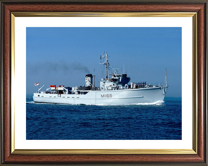 HMS Nurton M1166 | Photo Print | Framed Print | Ton Class | Minesweeper | Royal Navy Hampshire Prints