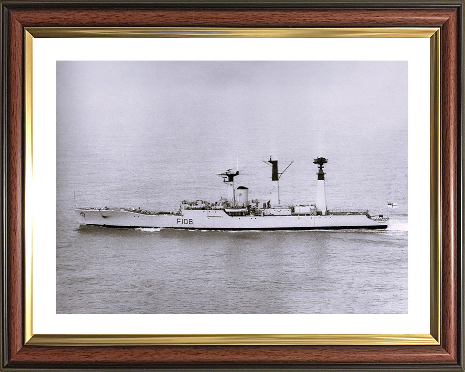 HMS Londonderry (F108) Photo Print - Underway - Royal Navy Rothesay Class Frigate Posters, Prints, & Visual Artwork Hampshire Prints 10 x 8 Classic Frame Yes