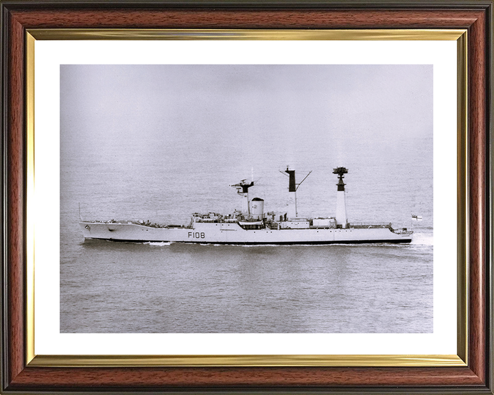 HMS Londonderry (F108) Photo Print - Underway - Royal Navy Rothesay Class Frigate Posters, Prints, & Visual Artwork Hampshire Prints 10 x 8 Classic Frame Yes
