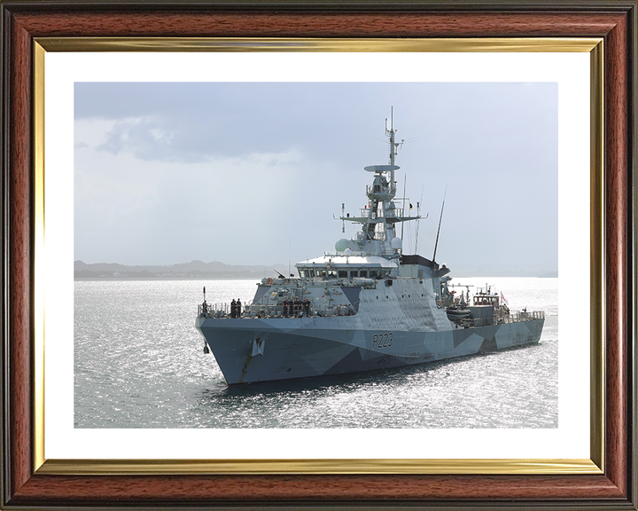 HMS Medway (P223) Photo Print - Entering Harbour 2025 - Royal Navy River Class Patrol Vessel Hampshire Prints 10 x 8 Classic Frame Yes