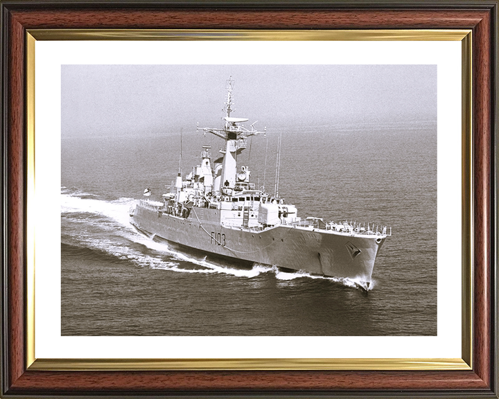 HMS Lowestoft (F103) - Underway 1970 - Royal Navy Rothesay Class Frigate Photo Print Wall Art Naval Decor UK Posters, Prints, & Visual Artwork Hampshire Prints 10 x 8 Classic Frame Yes
